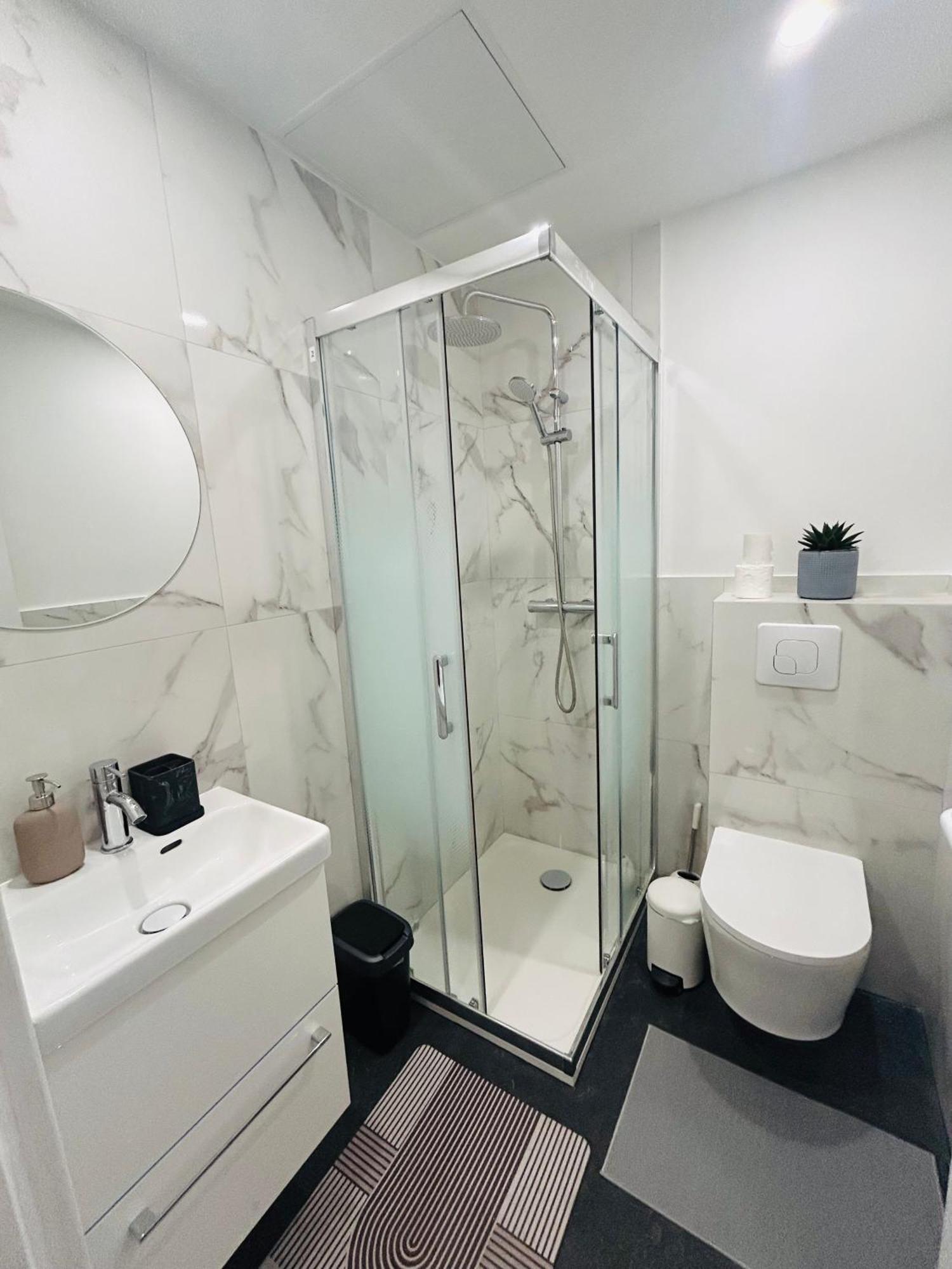 A 350M De La Gare Et Du Port De Monaco Apartment Бюсолей Екстериор снимка